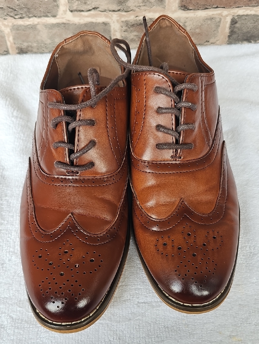 Stacy Adams Tan Brown Leather Wingtip Lace-Up Oxfords